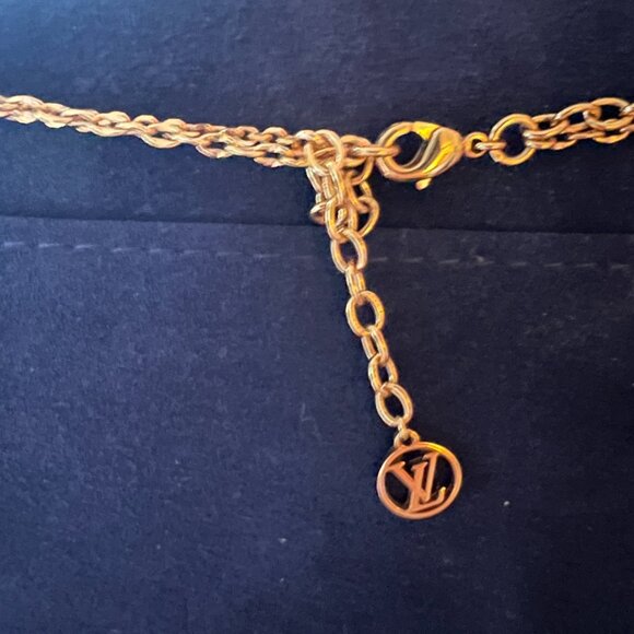 Authentic Louis Vuitton Blooming Strass Choker Layered Charm Necklace - Picture 9 of 11